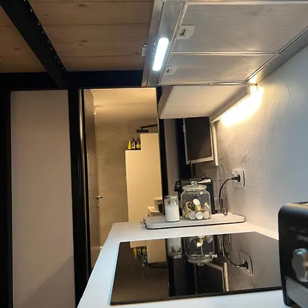 Apartment Evas Urban Loft 1 Close To Pythagoreio Potokaki