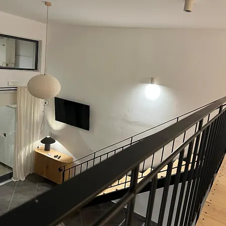 Evas Urban Loft 1 Close To Pythagoreio *