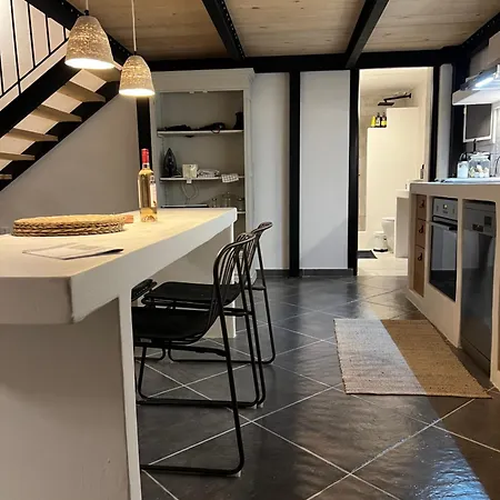 아파트 Evas Urban Loft 1 Close To Pythagoreio