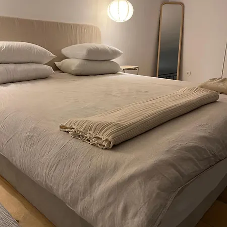 Evas Urban Loft 1 Close To Pythagoreio